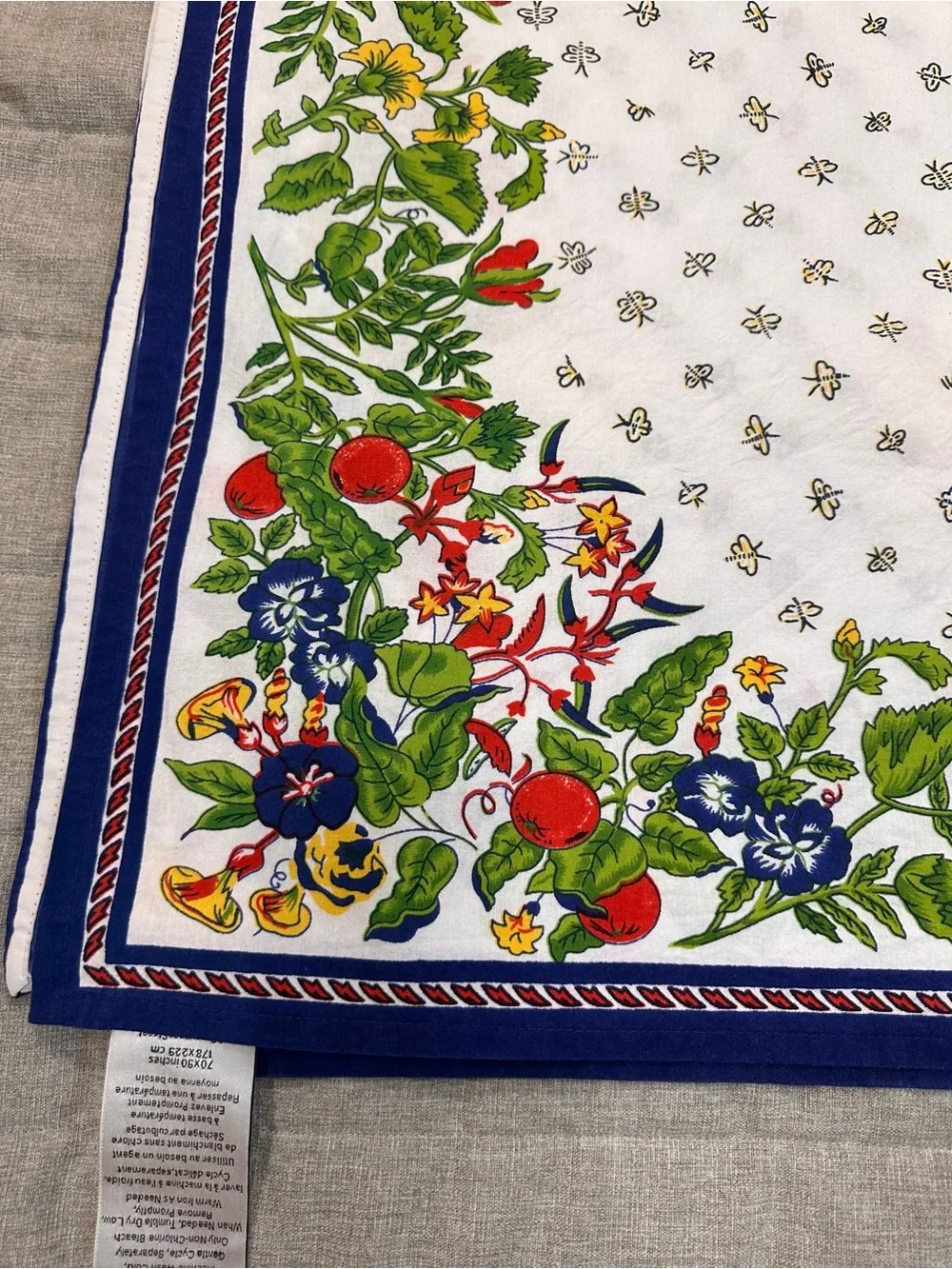 Williams Sonoma Garden Party Tablecloth Provence Floral French Country 70x90